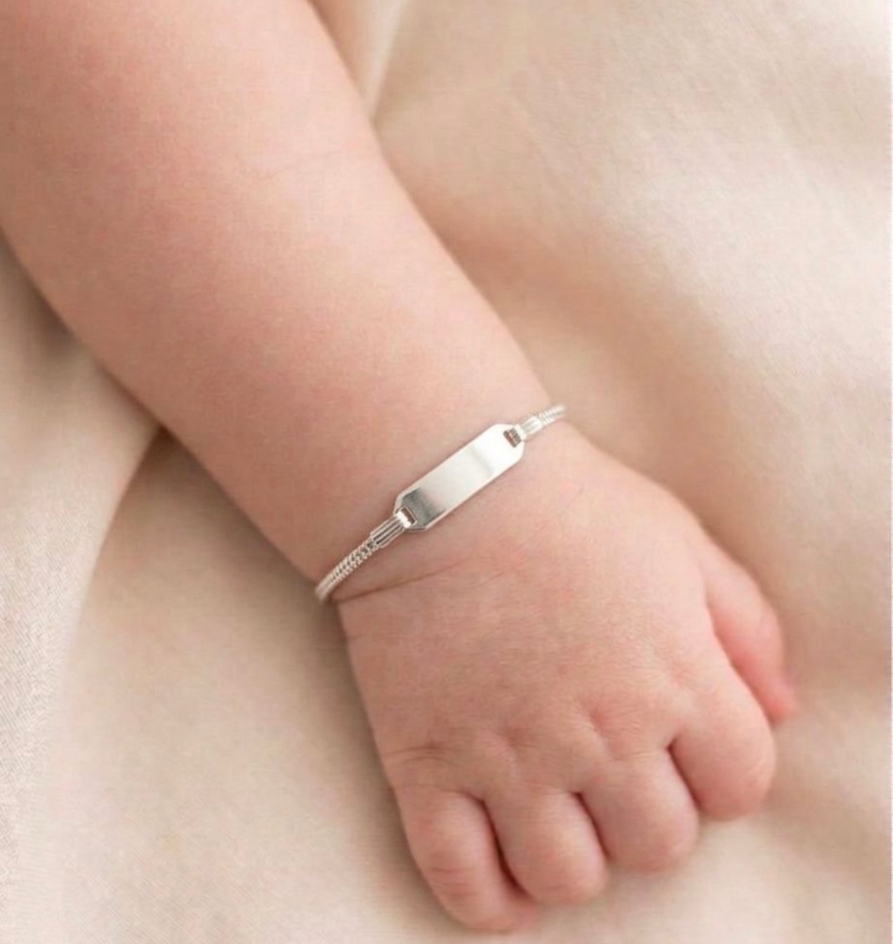 Pulseira de plaquinha